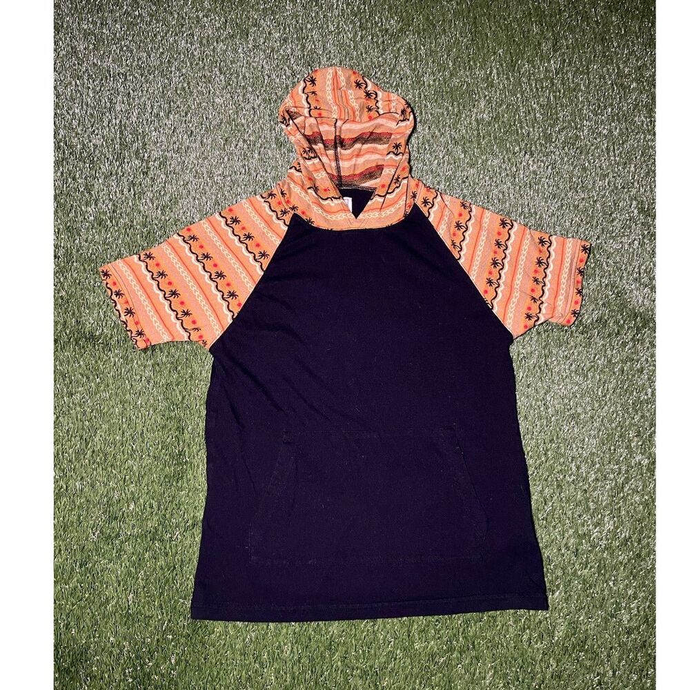 Beautiful Giant Short Sleeve Hoodie Black Orange Geometric Men's Small Hooded